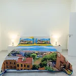 Benni House